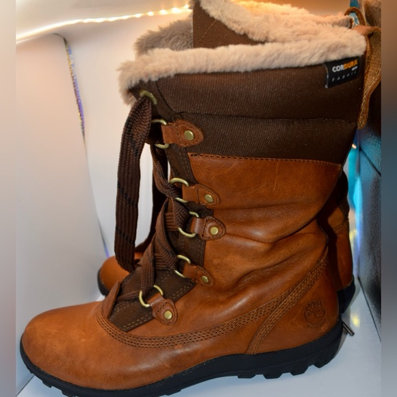 Women’s Timberland NWOT boots size 8.5 - Picture 5 of 8